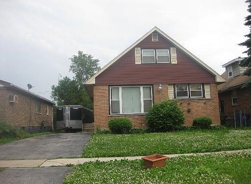 1st image of 16921 S Glen Oaks Dr