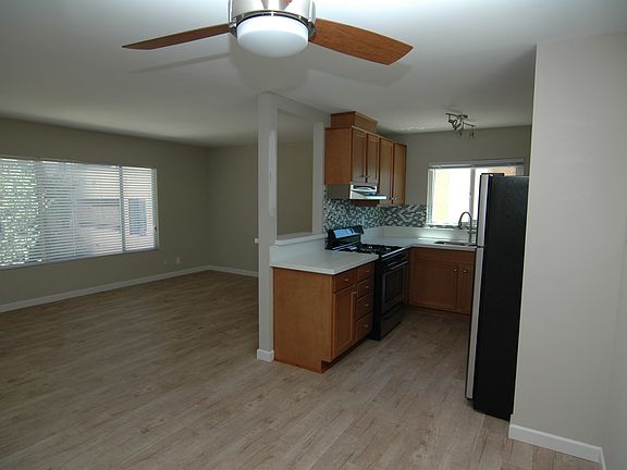 2nd image of 4546 Illinois St APT 11