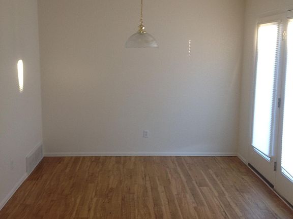3rd image of 1126 Palmer Dr