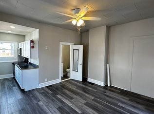 1600 D Ave NE #2, Cedar Rapids, IA 52402