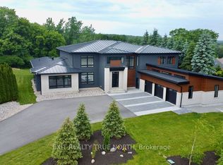 57 Glenhuron Dr, Springwater, ON L9X0V4