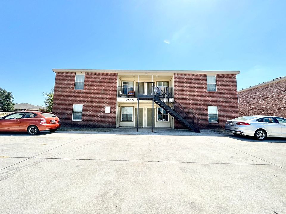 1st image of 2700 Garland Dr APT A