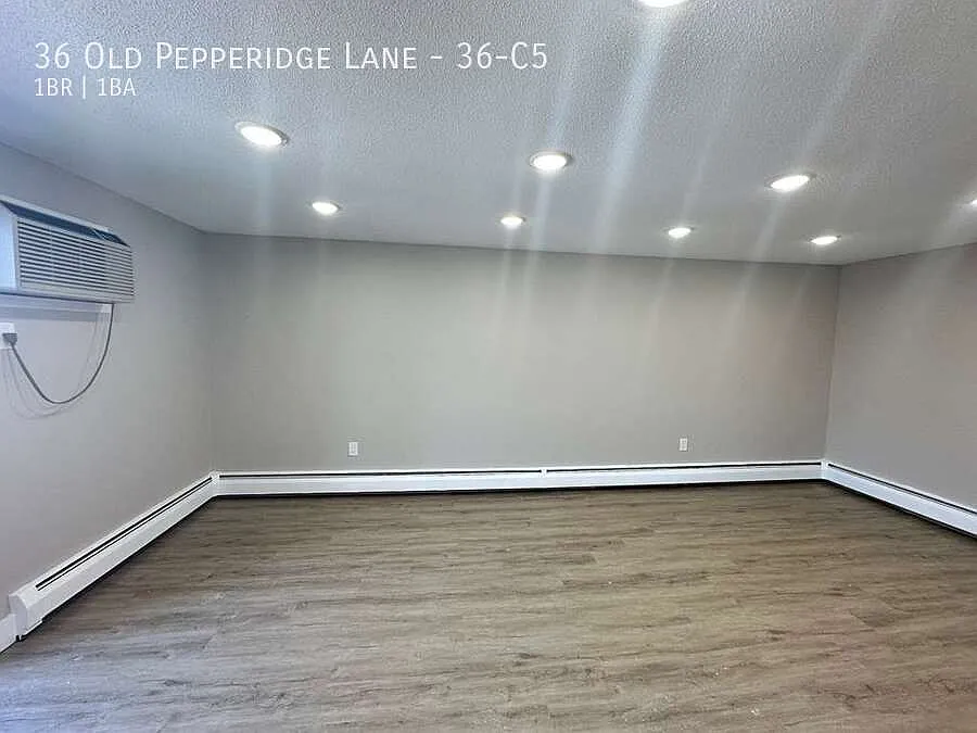 36 Old Pepperidge Lane #36-C5 — Photo 3
