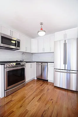 Rented by LG Fairmont Group | media 27