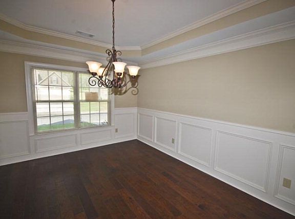 4th image of 7333 Roundstone Dr