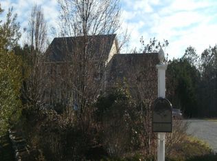 484 Blaze Ridge Dr, Smithfield, NC 27577