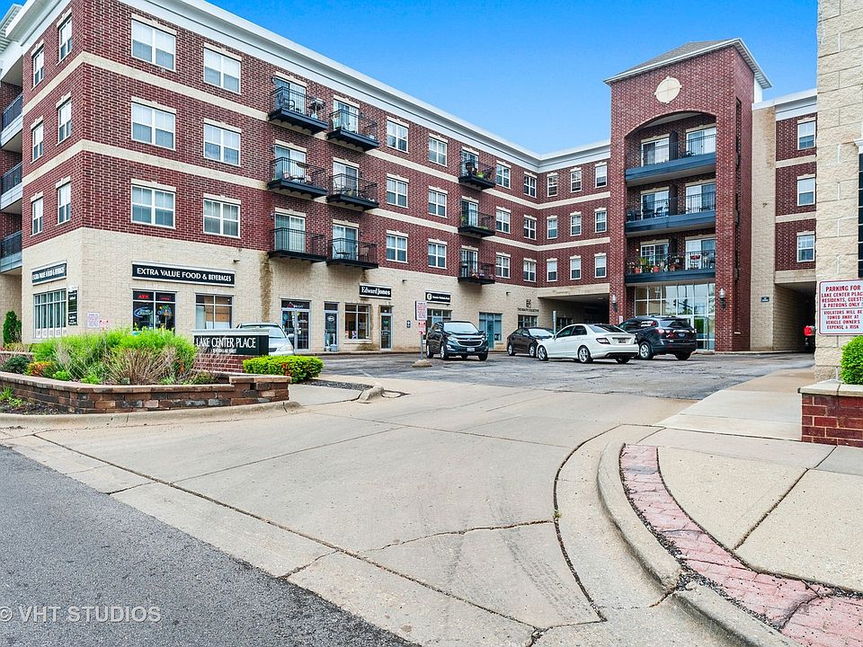 1st image of 10 N Lake St APT 309