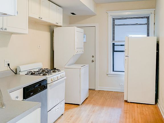 2nd image of 5941 N Magnolia Ave APT 3