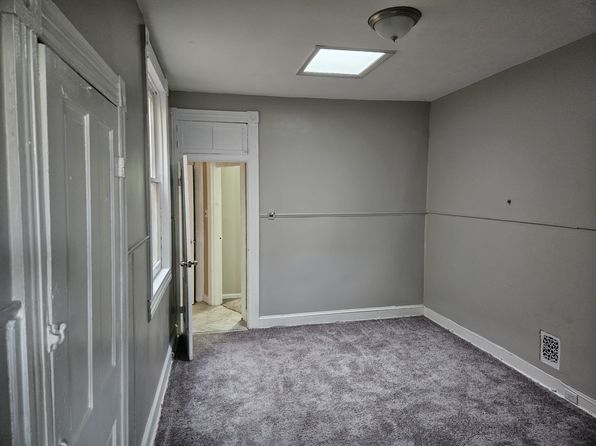 2508 W Fayette St