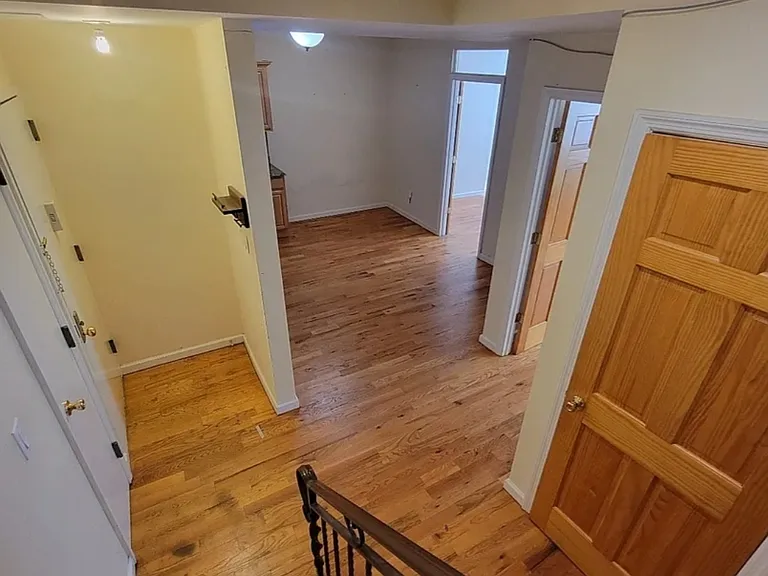 2034 2nd Ave #4B — Photo 10