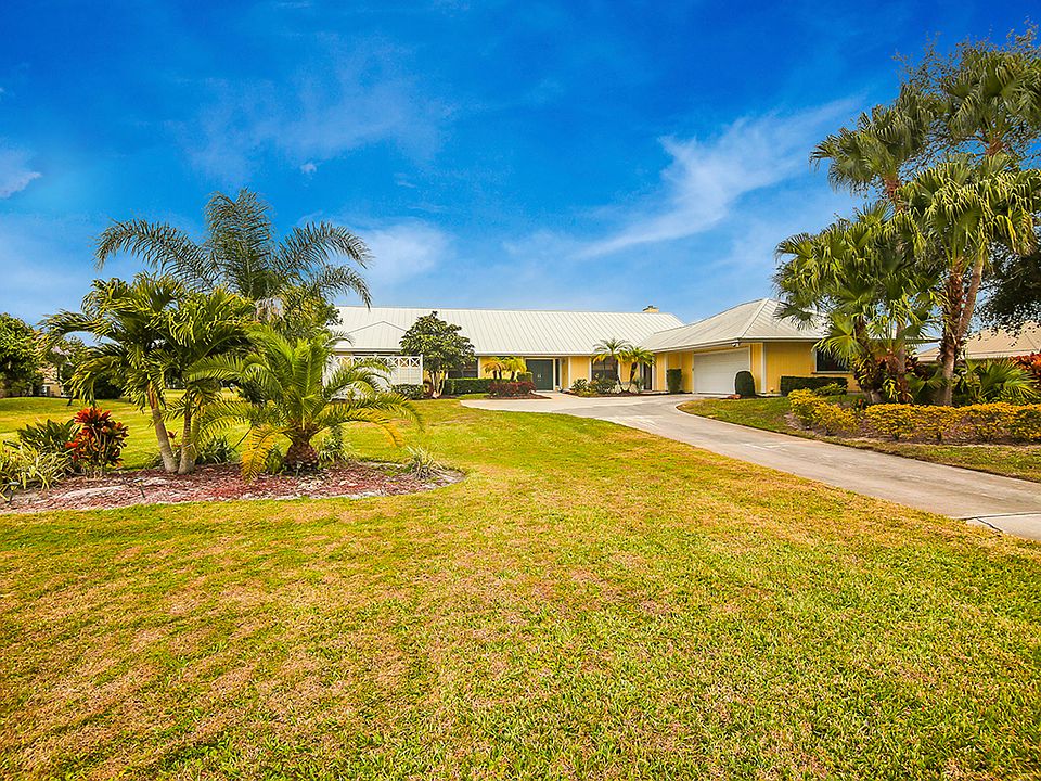 1st image of 4425 SW Bimini Cir S