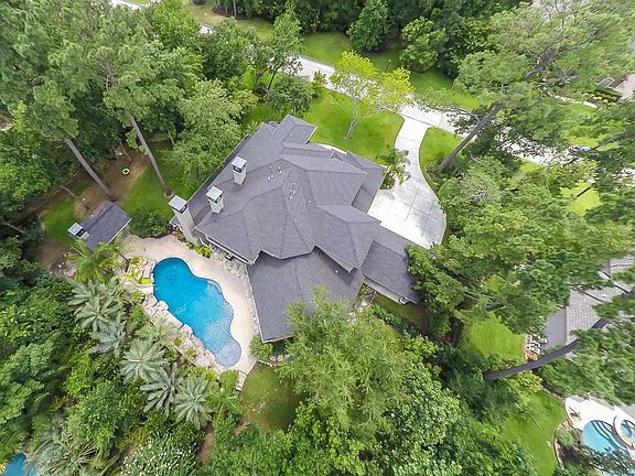 2nd image of 7510 Kings River Cir