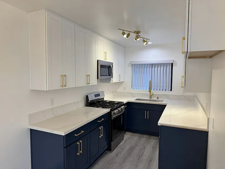 1171 Justin Ave #2 — Photo 2