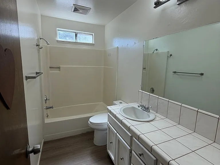 1839 E Vassar Dr — Photo 13
