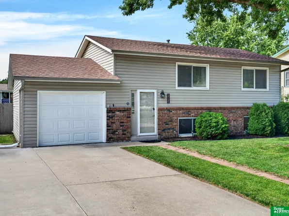 5705 Ogden St, Omaha, NE 68104