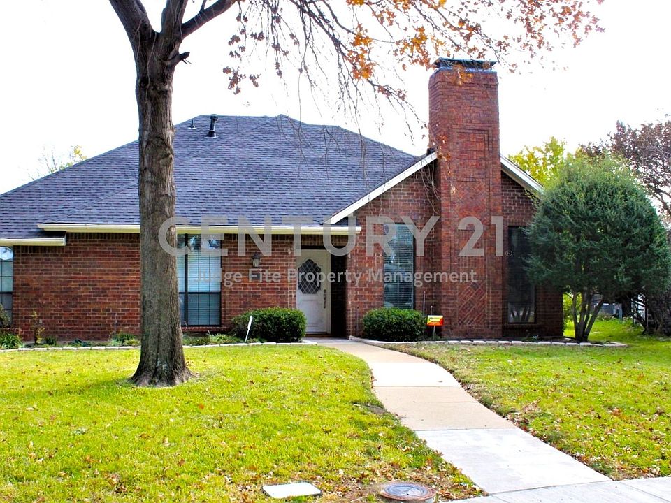 1st image of 152 Highland Meadow Cir