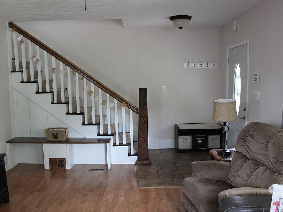 1st image of 364 N 41st Ave