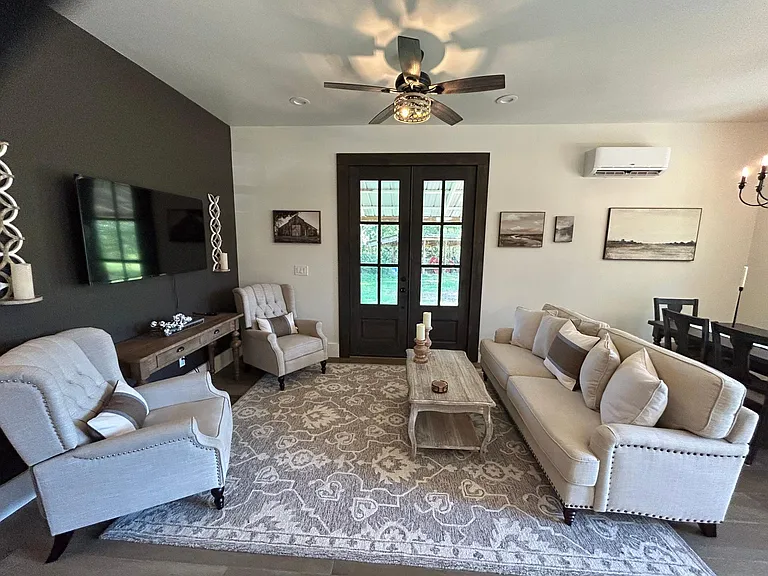 588B Oak Grove Rd — Photo 8