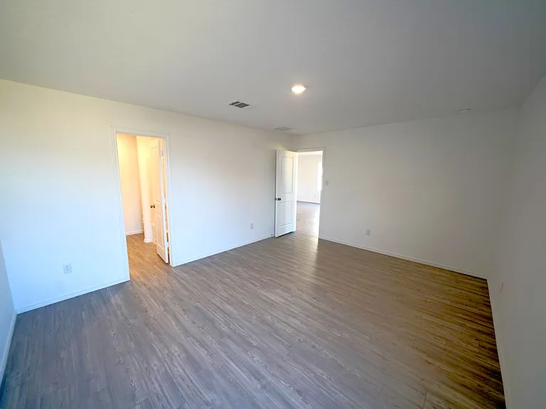 10807 Hernando Ct — Photo 21
