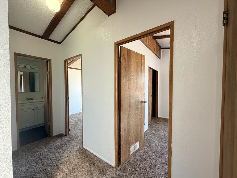 271 Aztec Ln — Photo 17