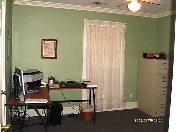 5th image of 213 Graceland Dr