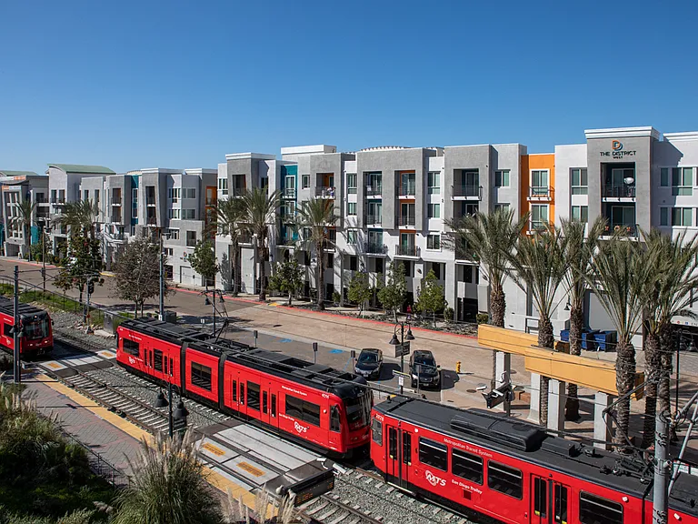 The District Apartments — Photo 13