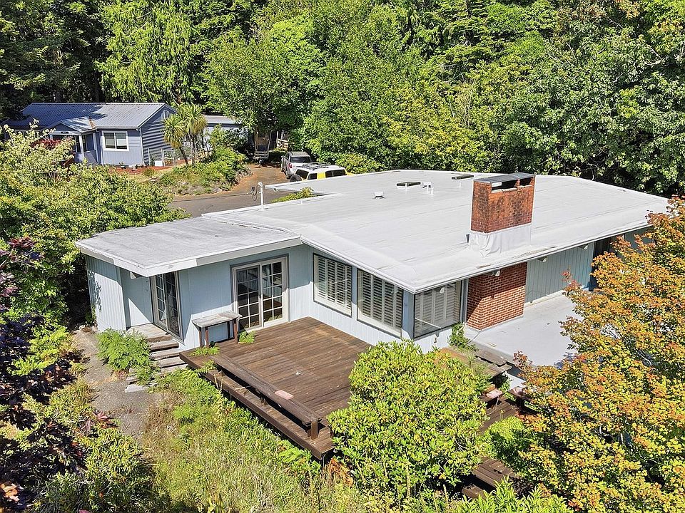 1st image of 1159 E 1st Pl