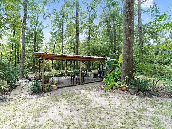 4th image of 2132 County Road 403