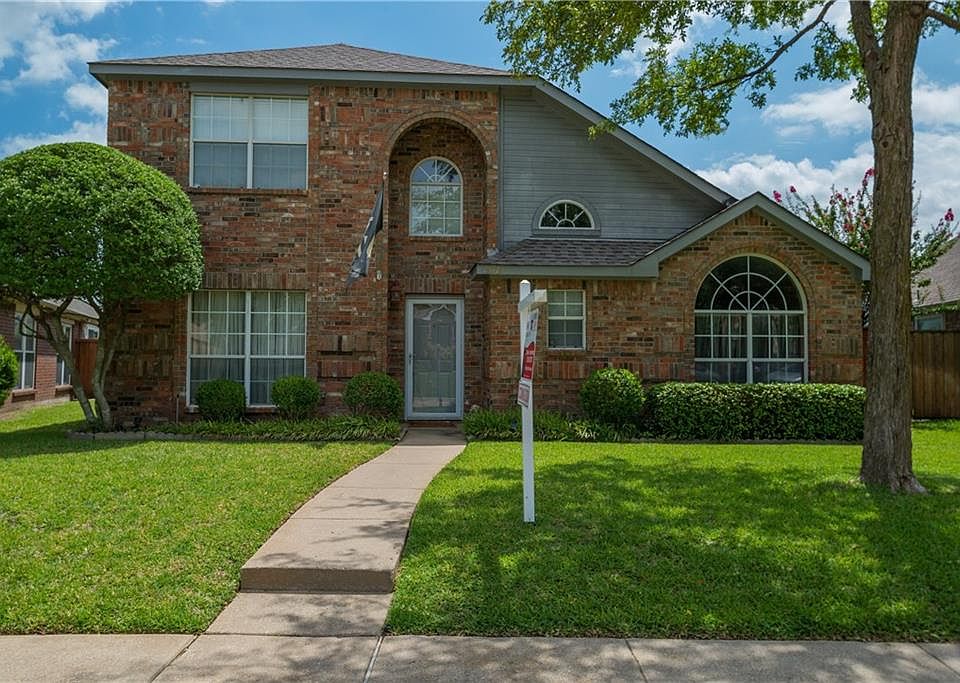 1st image of 838 Parkview Cir