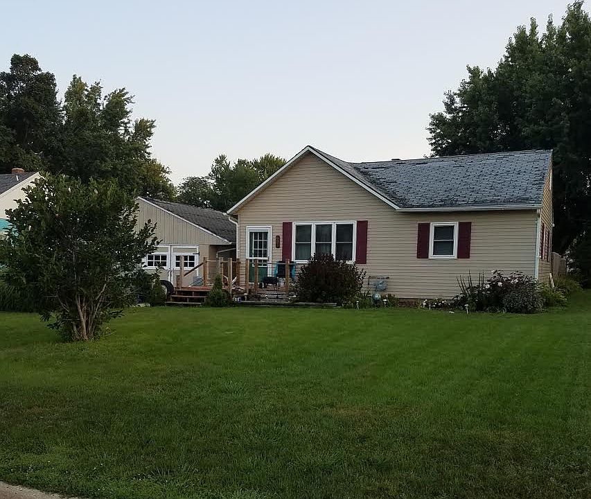 1st image of 631 South St