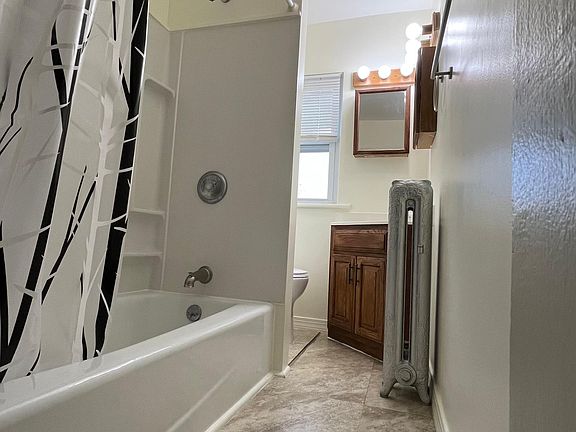 bathroom picture 2 of 2