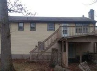 40 Southwood Dr, Windsor, CT 06095