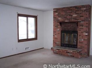 2733 9th Ln, Anoka, MN 55303
