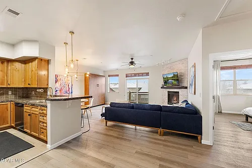 175 Spinner Ct #5 Photo 1