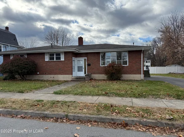 58 Dagobert St, Wilkes Barre, PA 18702