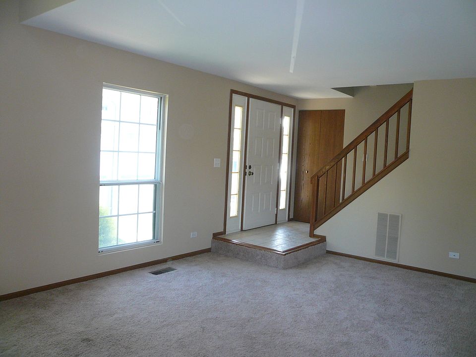 1st image of 3S126 Timber Dr #2-A
