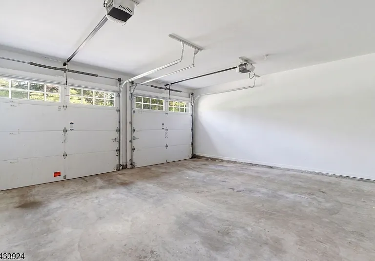 42 Spring Valley Rd — Photo 20