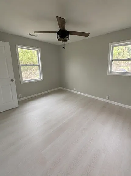 128 Reece Dr NE — Photo 8