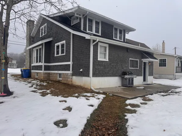 1911 Valley Road, 1911 Valley Rd, Coatesville, PA 19320