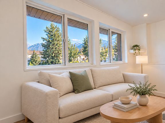 3rd image of 8330 S El Manicero Way