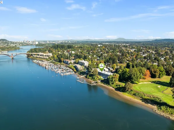 790 SE Webber St Unit 314, Portland, OR 97202