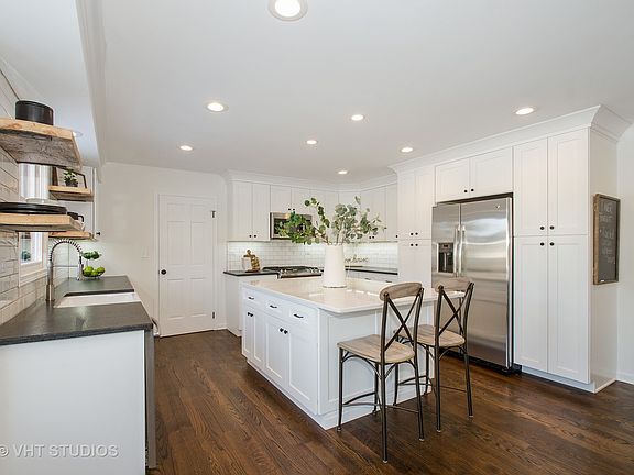 3rd image of 29812 N Borde Ct
