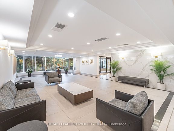 4th image of 22 Hanover Rd #2103