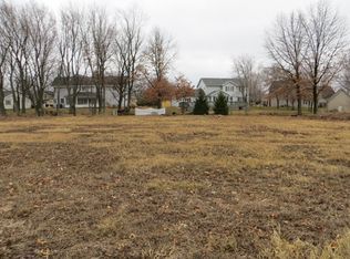 853 Winchester Green Dr, Wilmington, IL