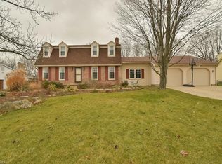 503 Greenmont Dr, Canfield, OH 44406