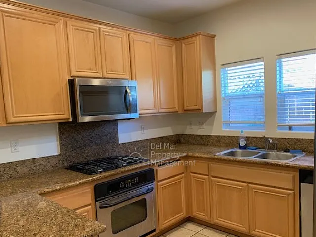 1716 Singletree Ct — Photo 9