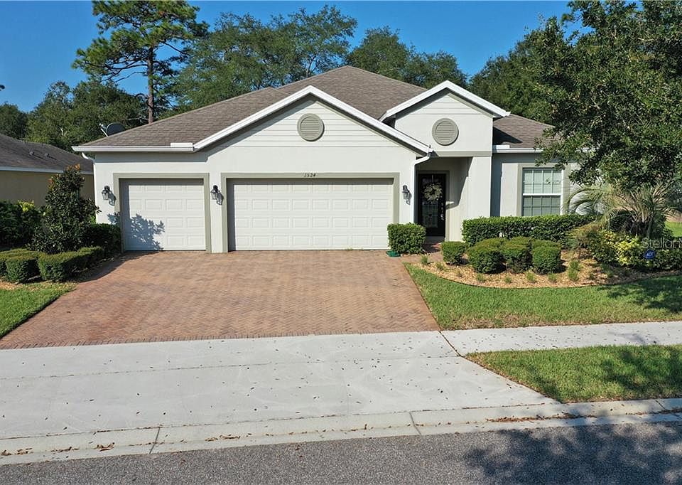 1st image of 1524 Blue Grass Blvd