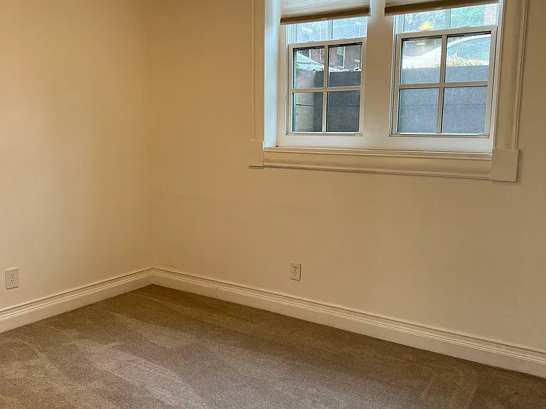 2609 Fremont Ave S #14 — Photo 16