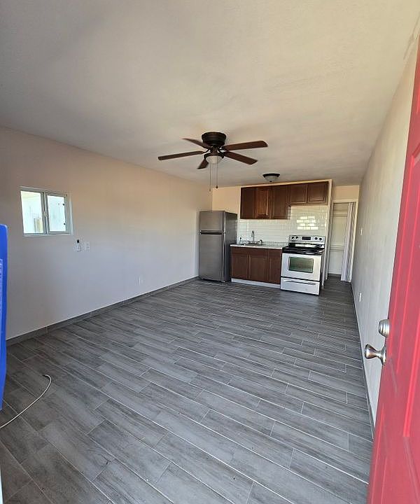 1st image of 104 E Roosevelt Ave APT 3