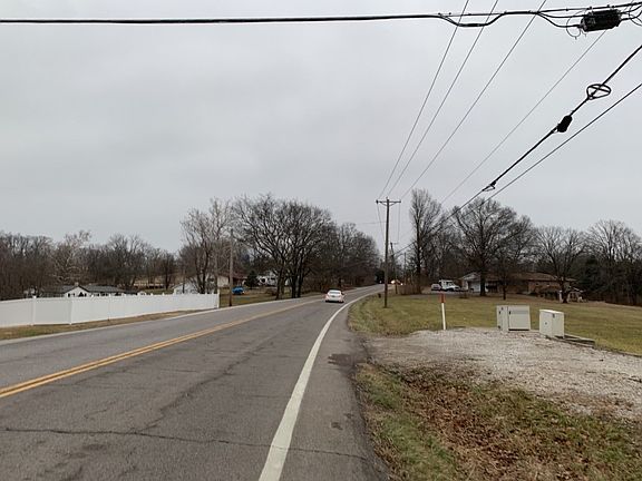 4th image of 3402 Highway Z
